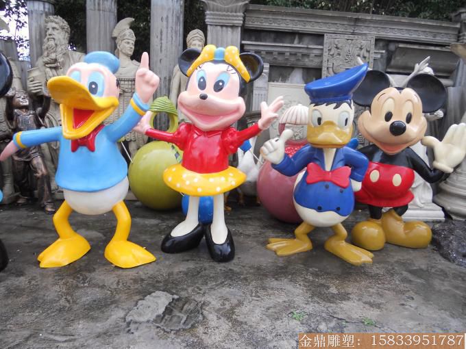 玻璃钢雕塑 动物卡通雕塑造型价格